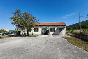 MULTILOCALE A GUALDO TADINO