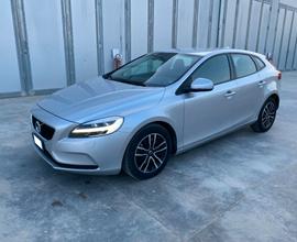 Volvo V40 D2 2.0 2019