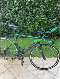 Bici da crono triathlon focus izalco