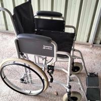 SEDIA A ROTELLE PER ANZIANI 