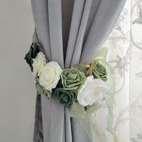 Embrasse floreale per tende fatta a mano