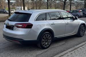 Opel insigna country tourer 4x4