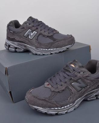 New Balance NB 2002R 38