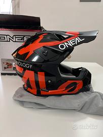 Oneal Casco cross/motard