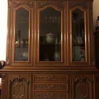 CREDENZA CON VETRINA IN LEGNO MASSELLO