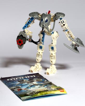 LEGO Bionicle Toa Matoro - Set n° 8915 (ANNO 2007)