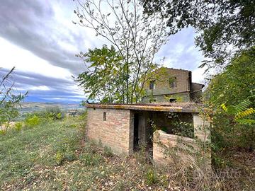 CASA COLONICA con TERRENO E ANNESSO AGRICOLO