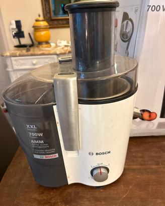 Centrifuga bosch 700 watt