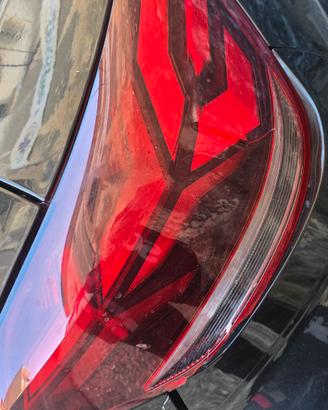 fanale stop posteriore dx dacia Sandero TCE 100 