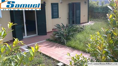 Carrabba di Mascali, bilocale con giardino (CT)