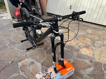 MTB FRONT Cube Reaction C:62 - X01 - Fox SC