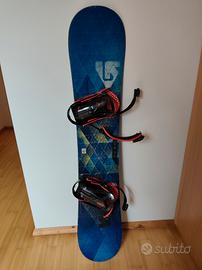Snowboard Burton + Attacchi Burton 