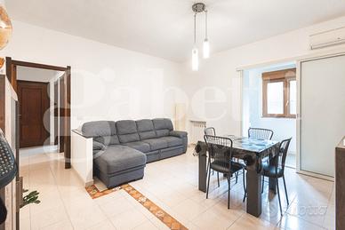 Trivano Ristrutturato con Posto Auto esclusivo