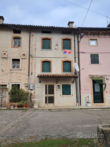 Abitazione a BOLCA di Verona