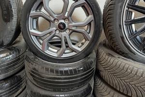 Cerchi Ford Fiesta St-Line + gomme 205/45R17