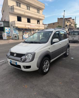 Fiat Panda 1.3 MJT 16V DPF 4x4 Cross