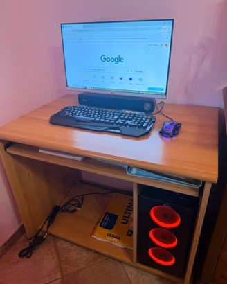 PC da gaming con desktop completo/RTX 3050/RAM 8GB