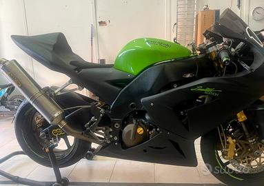 Kawasaki zx10r pista  ohlins  nessun lavoro