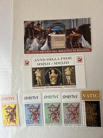 Vaticano 2013 misto