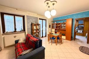 3 LOCALI A GASSINO TORINESE