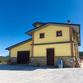 Struttura ricettiva 320 mq - Staffoli/Agnone (IS)