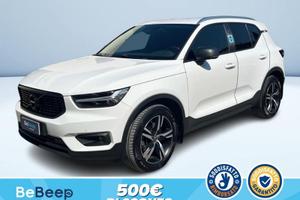 Volvo XC40 2.0 T4 MOMENTUM AWD GEARTRONIC