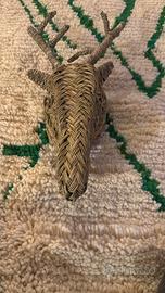 Testa di cervo decorativa