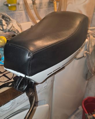 sella vespa 50