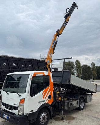 NISSAN CABSTAR RIBALTABILE + GRU EFFER