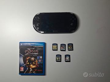 PS Vita + 10 giochi [Leggere Descrizione]