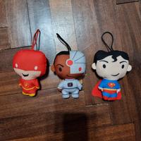 3 pupazzetti peluches supereroi