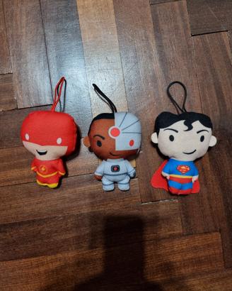 3 pupazzetti peluches supereroi