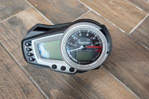 Triumph street triple 675  contachilometri 