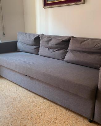Divano letto a 3 posti come nuovo