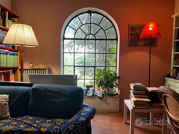 Bivilla di grande fascino con giardino a Piombino