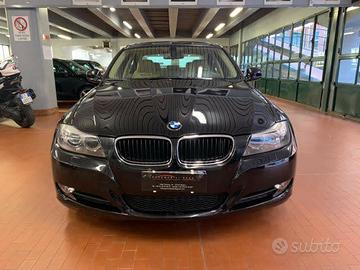 BMW 320 ANNO 2010