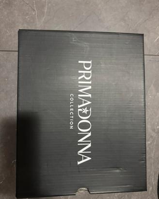 Decolte’nero Primadonna