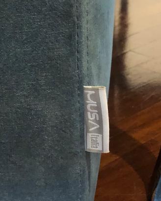 DIVANI