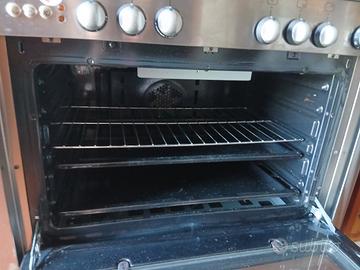 piano cottura con forno 