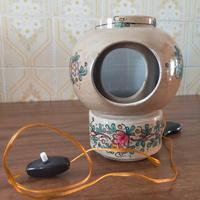 Lampada in ceramica decorata (Gubbio)