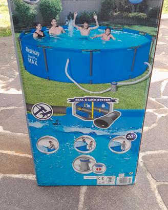 PISCINA BEST WAY  CON POMPA USATA 