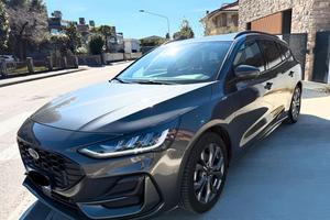 Ford Focus SW 1.0 Ecoboost Hybrid 125CV ST-LINE