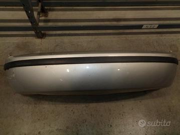 PARAURTI POSTERIORE PER SKODA FABIA 6Y 2002