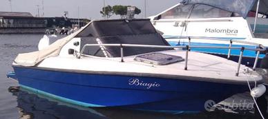 Rio Onda 500 Cabin e carrello stradale targato