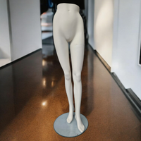 Manichino gambe donna