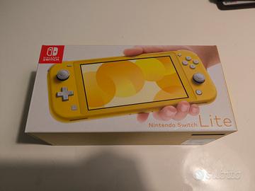 Nintendo Switch Lite nuova