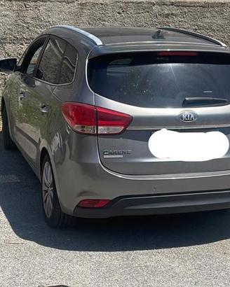 Kia Carens High Tech 2015 Full Optional