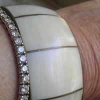 Bracciale vera madreperla - rigido -