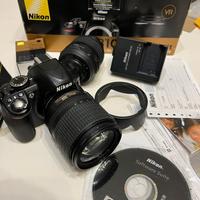 Nikon D3100 + 2  obiettivi + scatola
