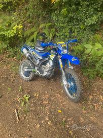 Wr 250 R